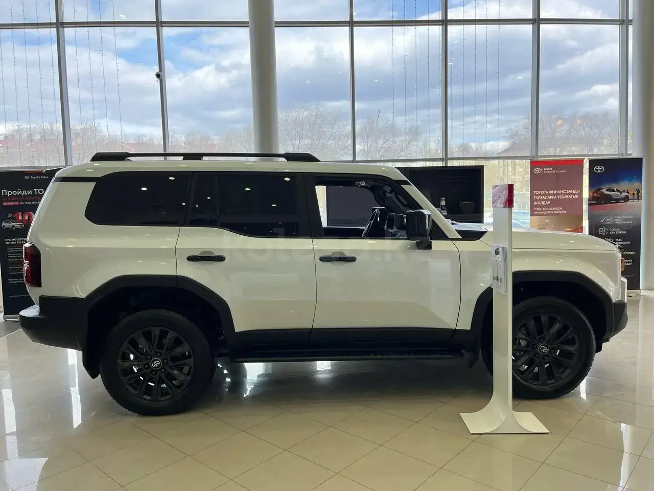 Toyota Land Cruiser Prado 2025 — фото 1 из 5