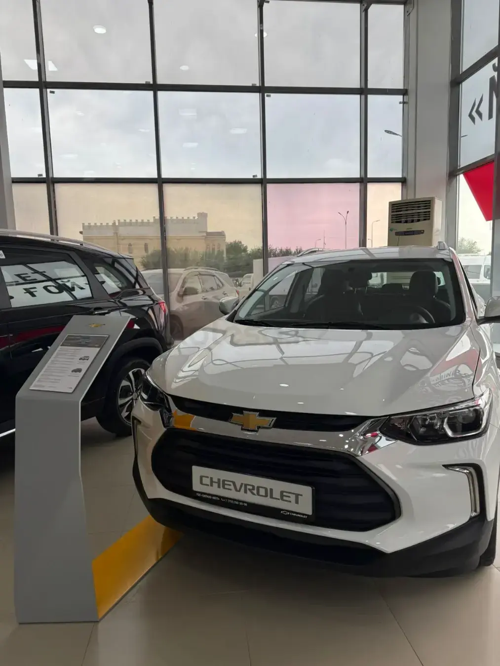 Chevrolet Tracker 2025 — фото 1 из 1