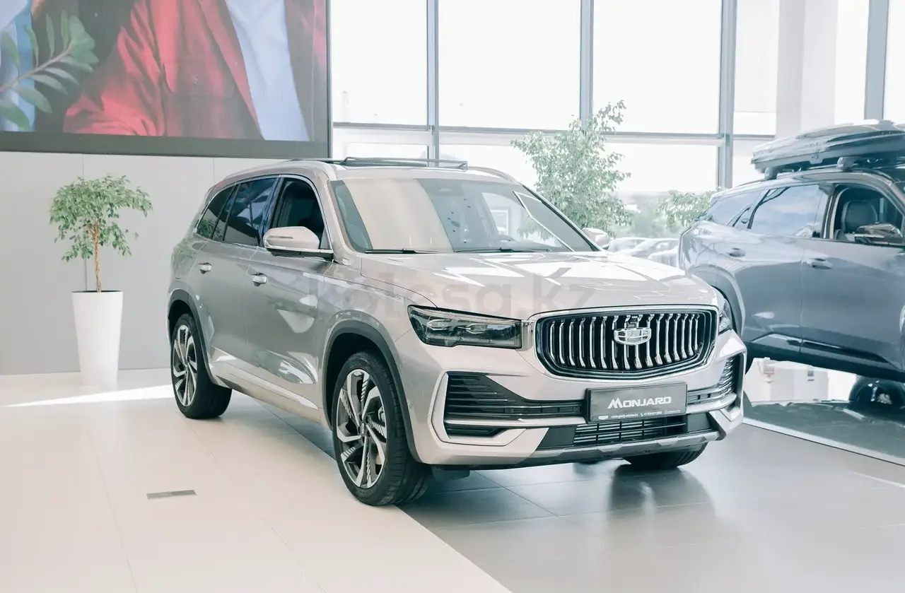 Geely Monjaro 2025 — фото 1 из 5