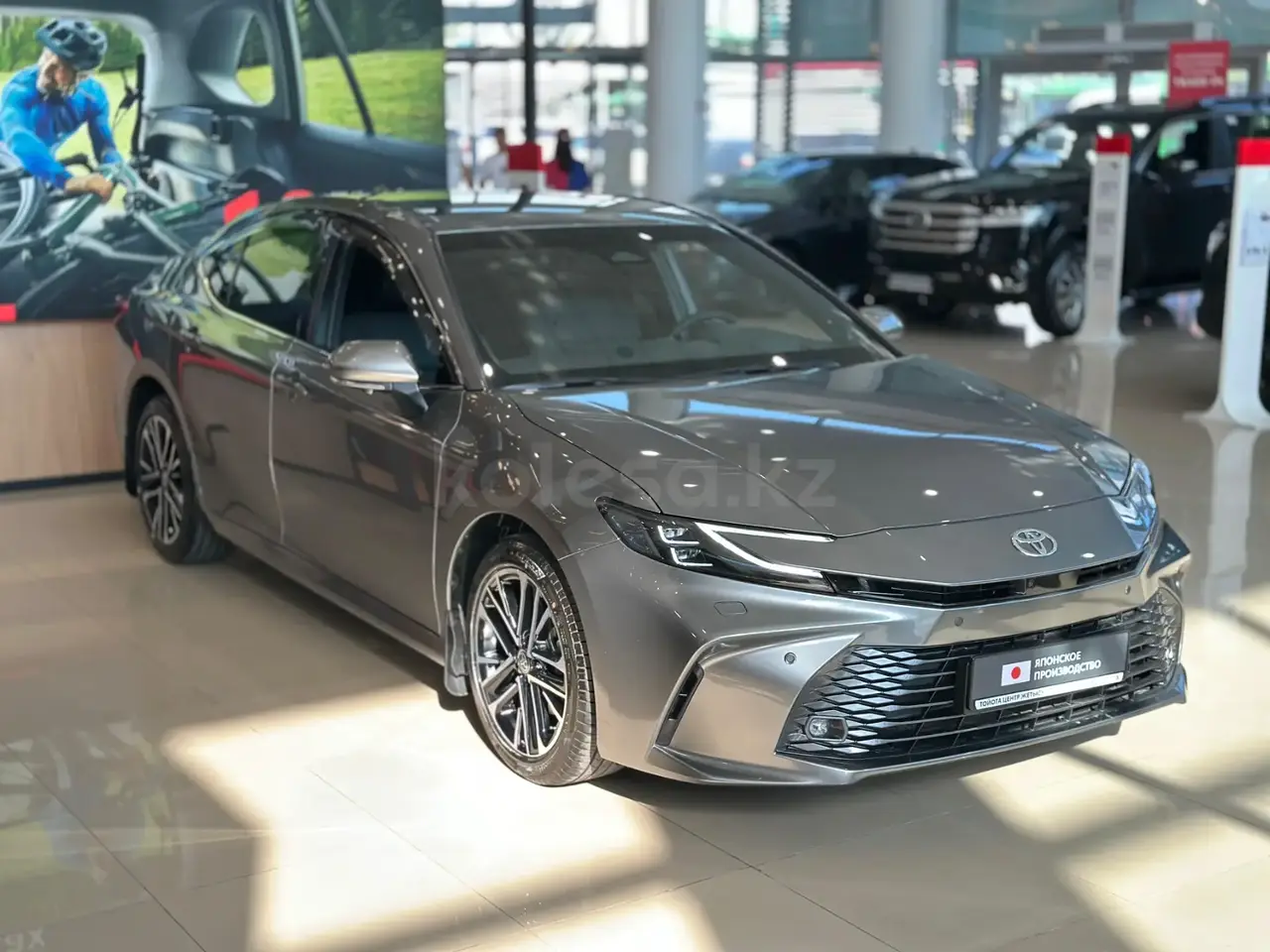 Toyota Camry 2025 — фото 1 из 5