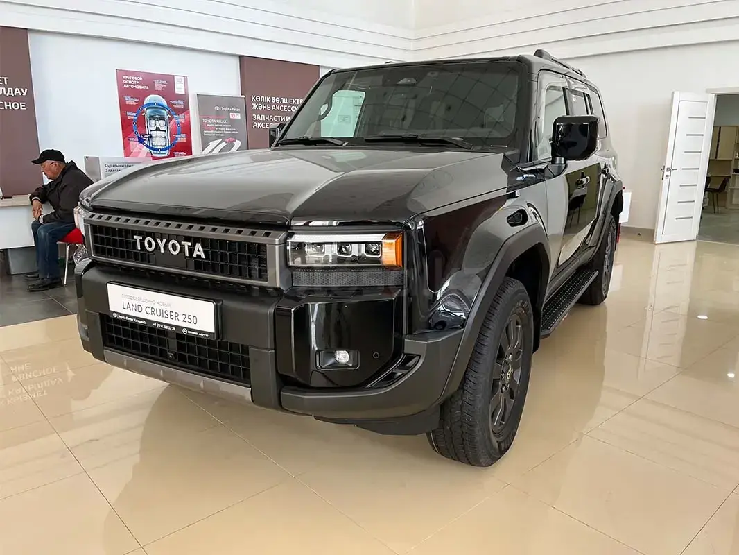Toyota Land Cruiser Prado 2025 — фото 1 из 5
