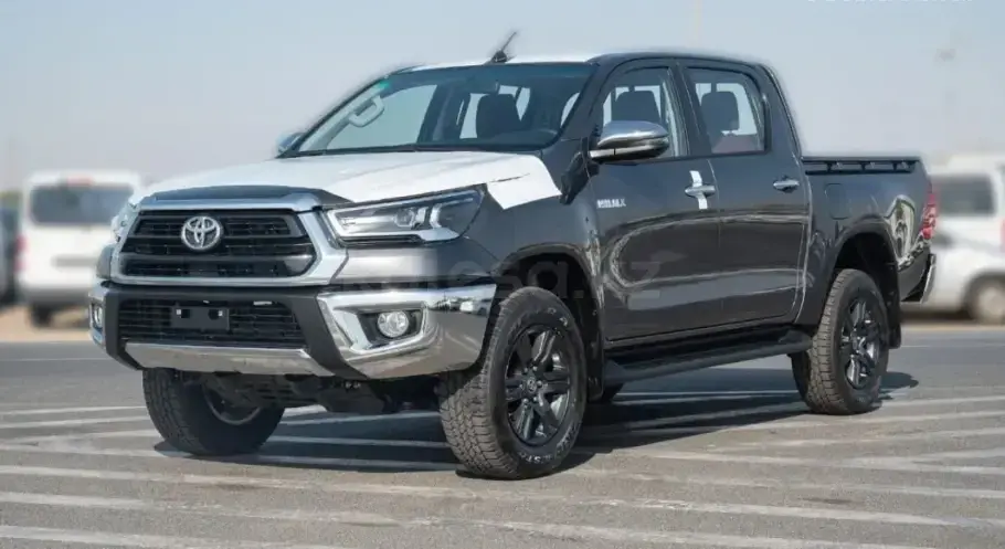 Toyota Hilux 2025 — фото 1 из 5