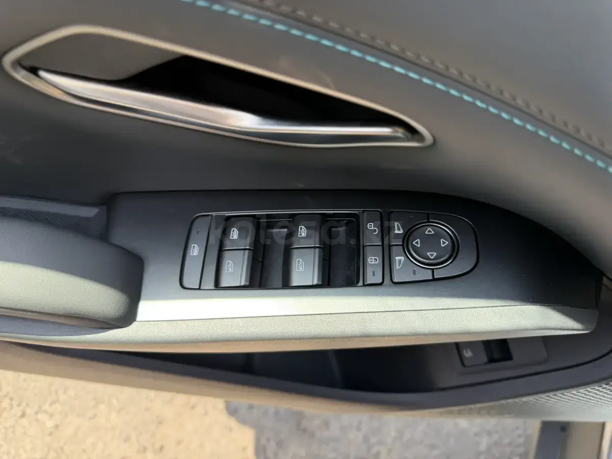BYD Qin L DM-i 2025 — фото 1 из 5