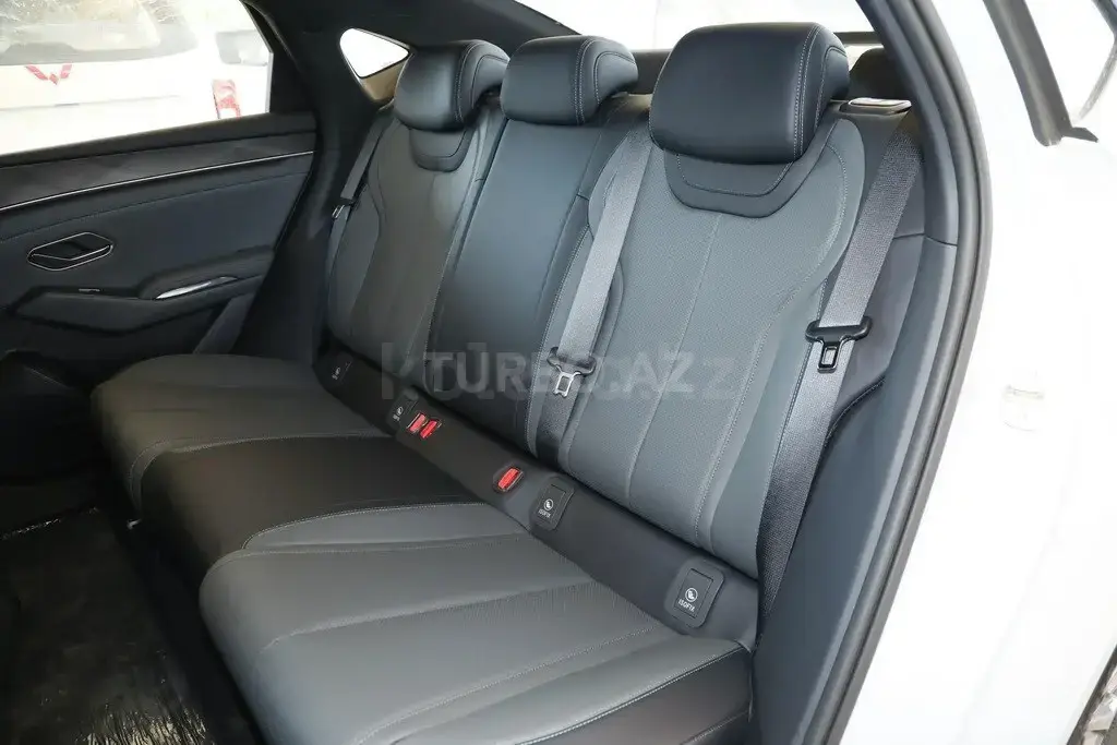 BYD Qin L DM-i 2025 — фото 1 из 5