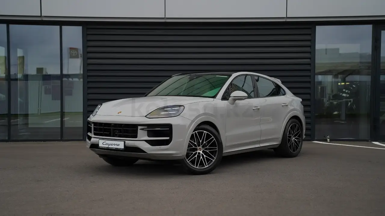 Porsche Cayenne Coupe 2025 — фото 1 из 5