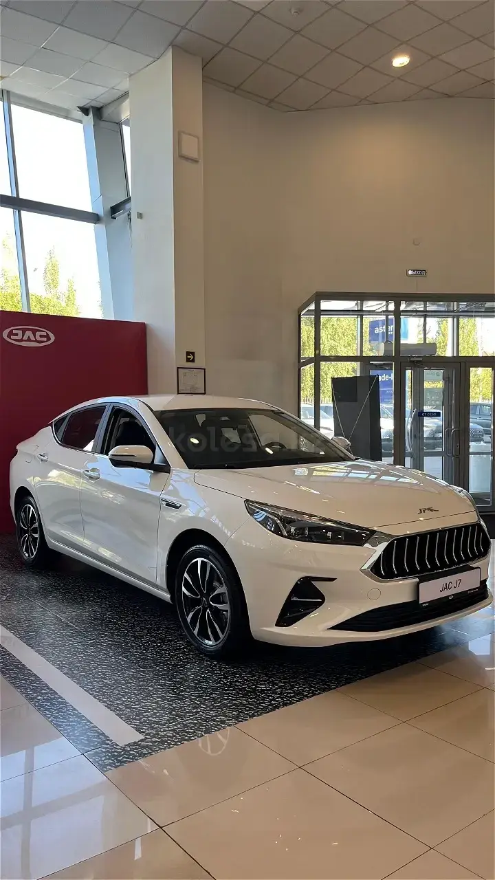 JAC J7 2025 — фото 1 из 5