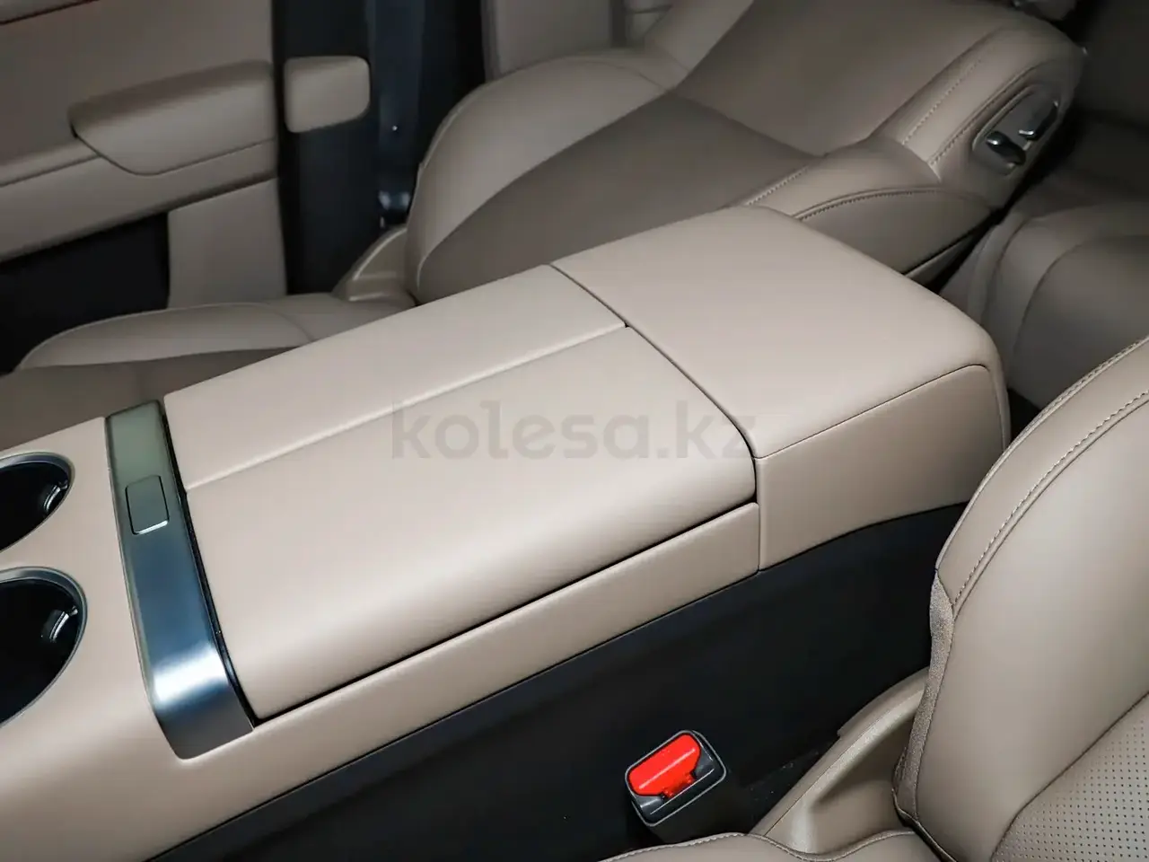 Li Auto L7 2025 — фото 1 из 5