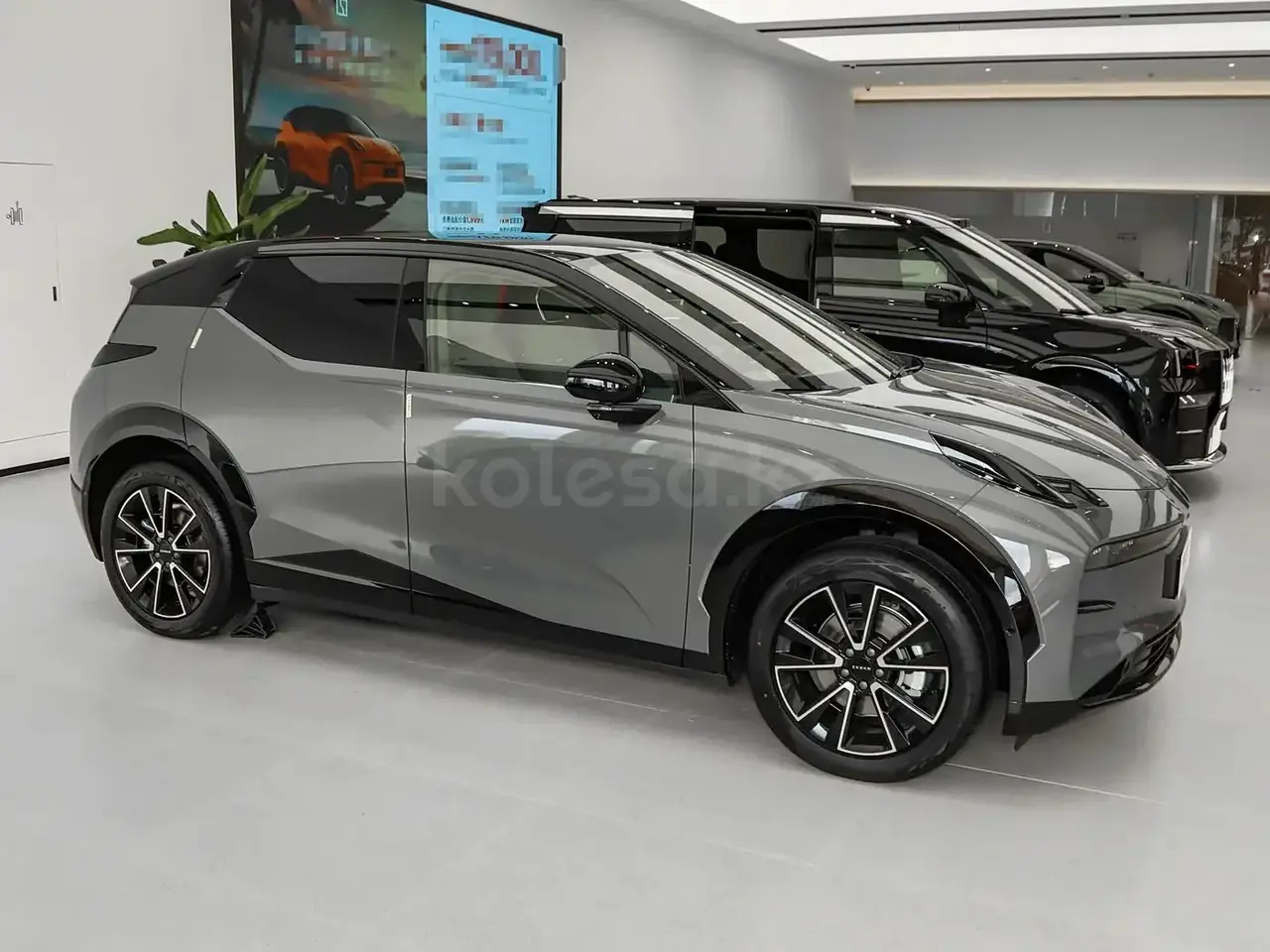 Zeekr X 2025 — фото 1 из 5