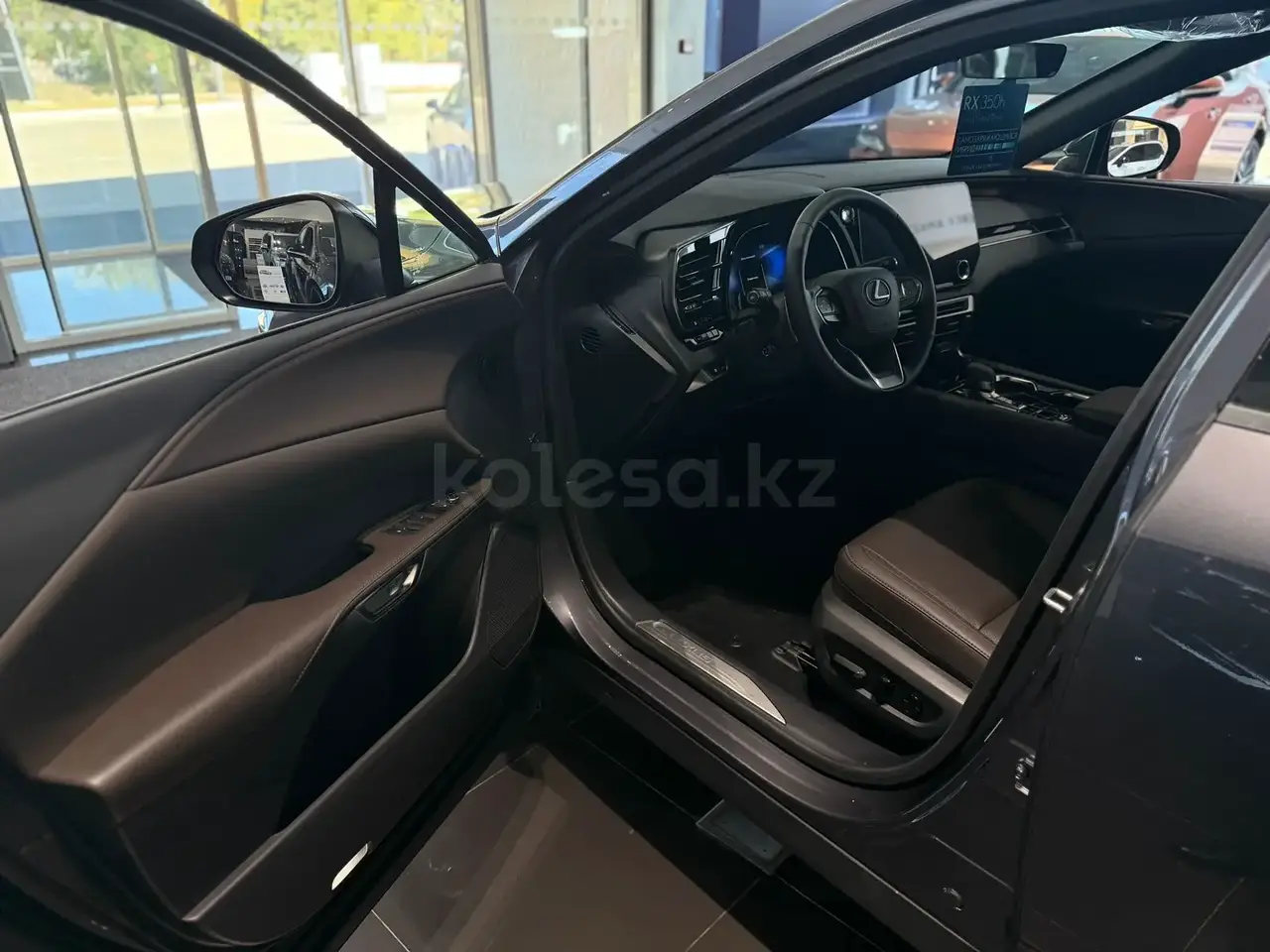 Lexus RX 350h 2025 — фото 1 из 5
