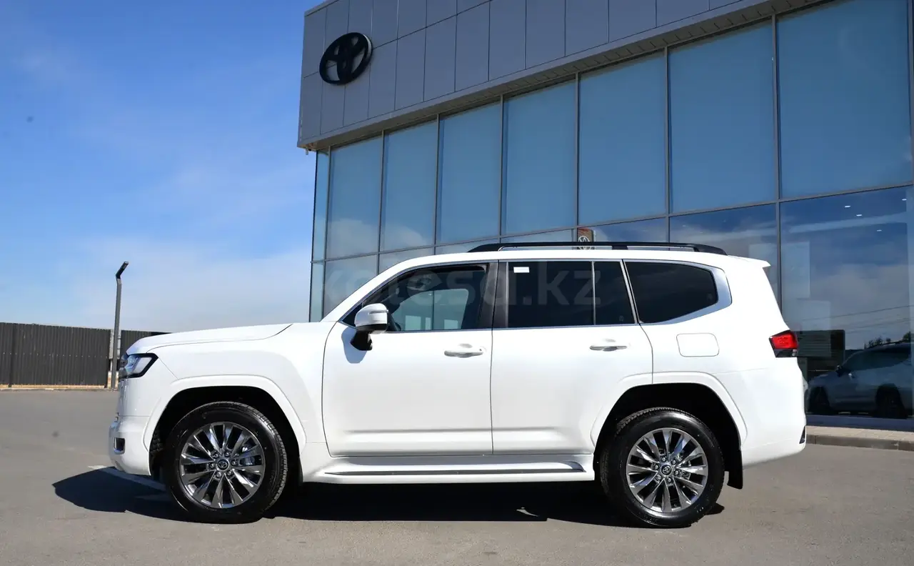 Toyota Land Cruiser 2025 — фото 1 из 5