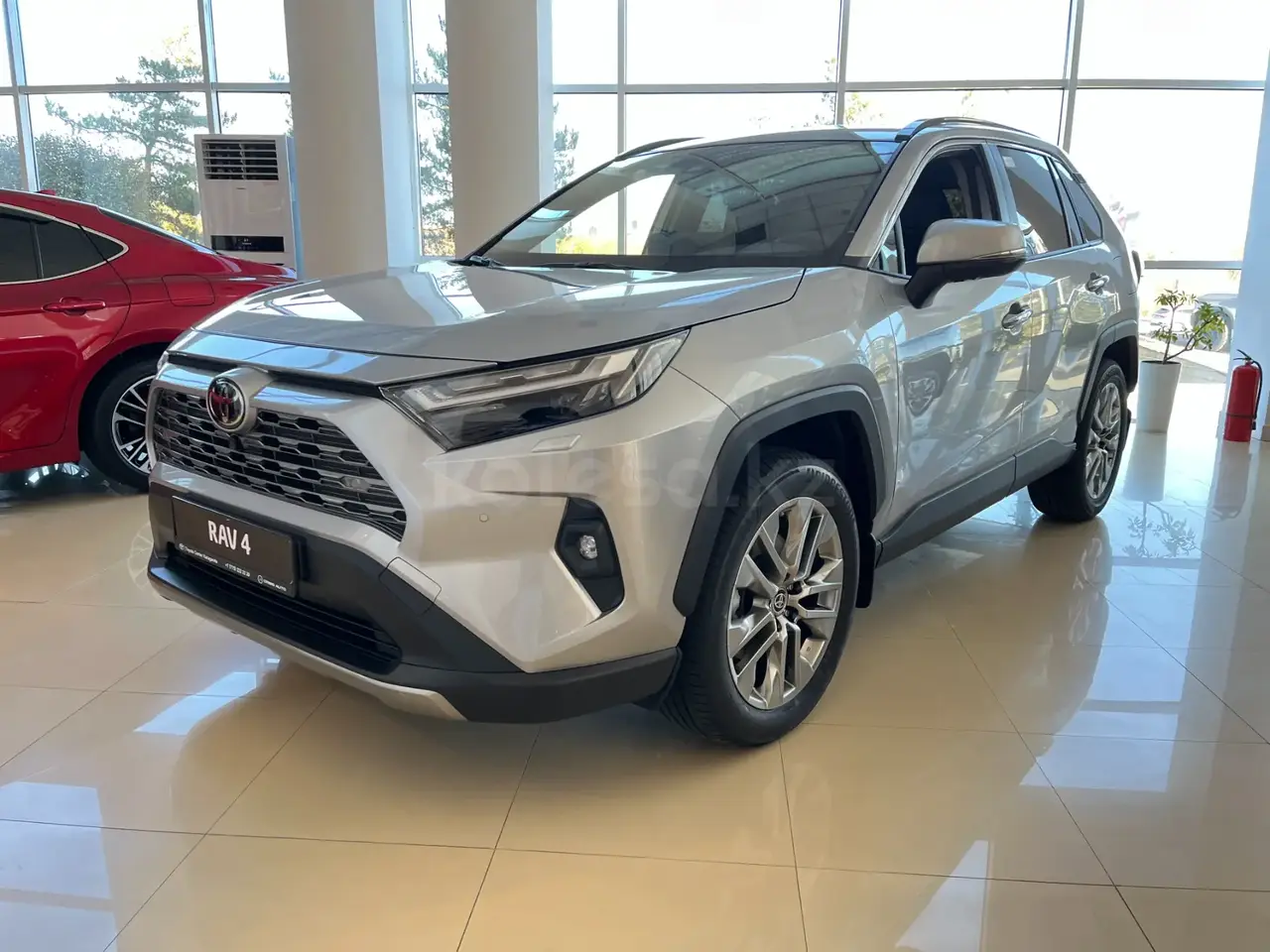 Toyota RAV 4 2025 — фото 1 из 5