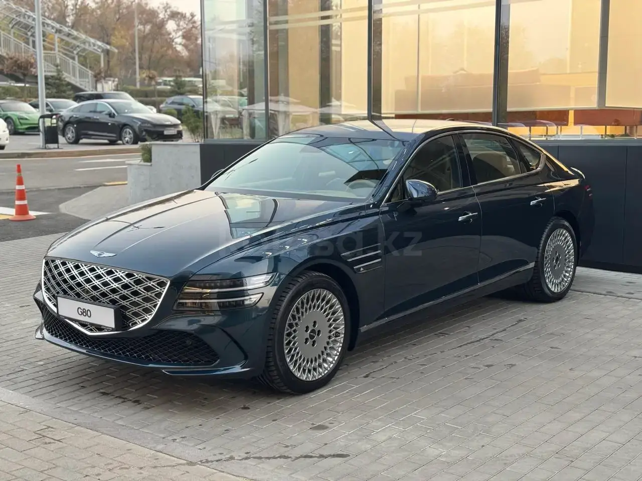 Genesis G80 2025 — фото 1 из 5