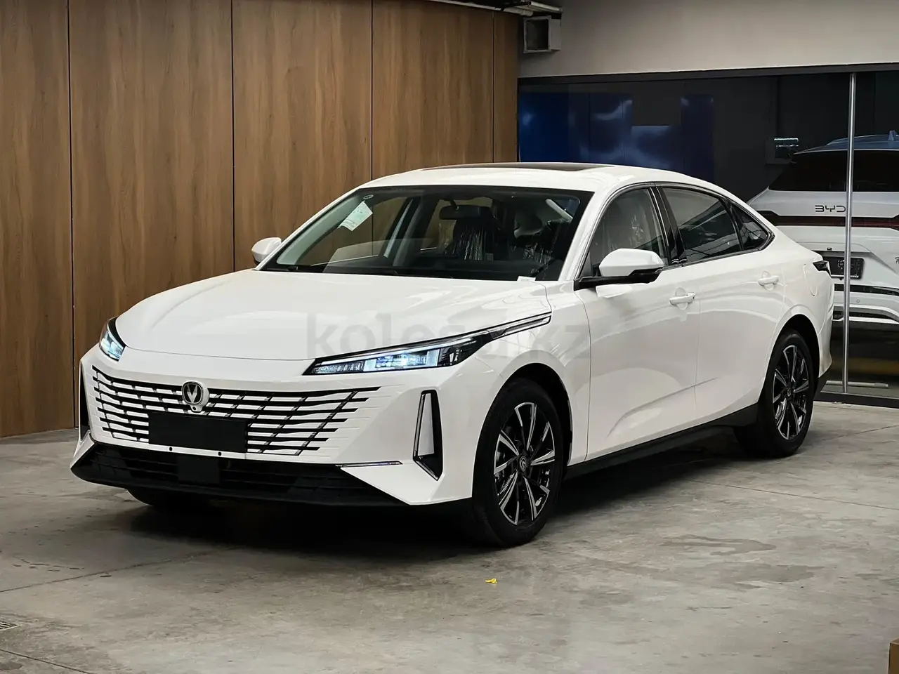 Changan Eado 2025 — фото 1 из 5