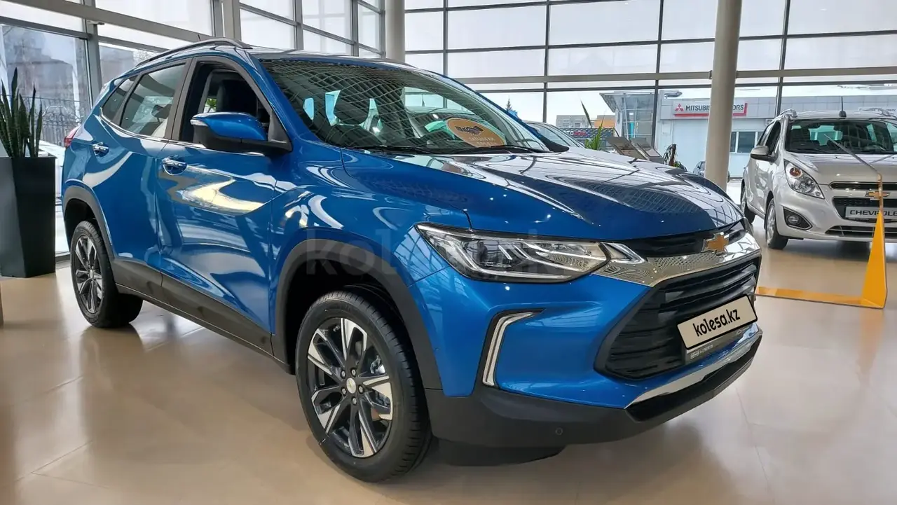 Chevrolet Tracker 2025 — фото 1 из 5