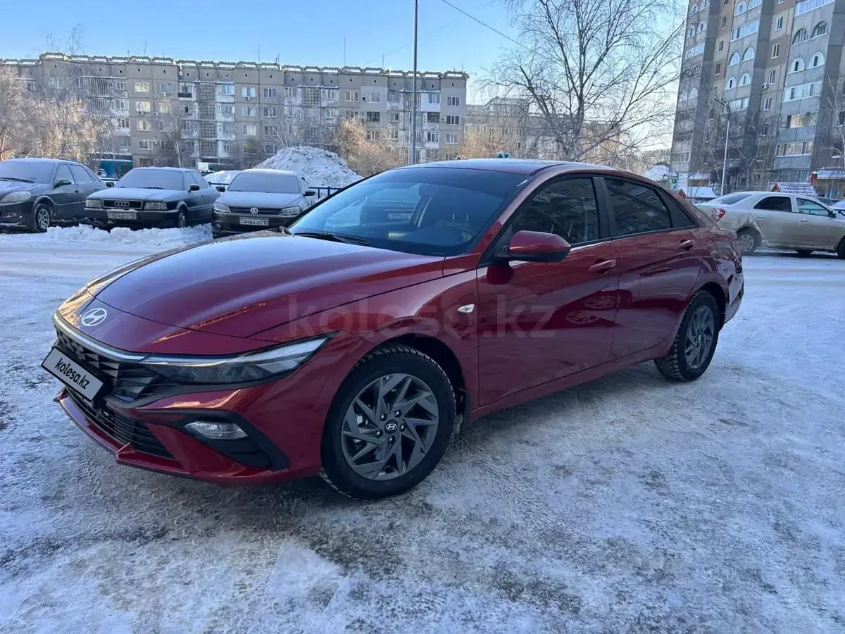 Hyundai Elantra 2025 — фото 1 из 5