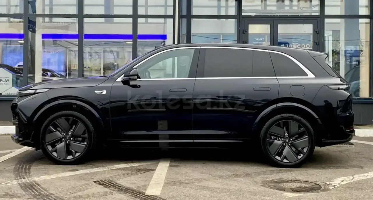 Li Auto L7 2025 — фото 1 из 5