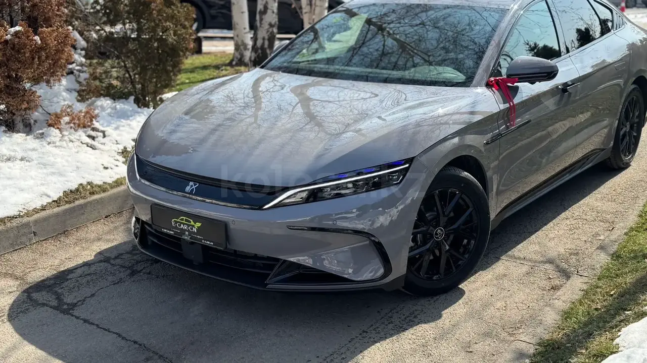 BYD Han 2025 — фото 1 из 5