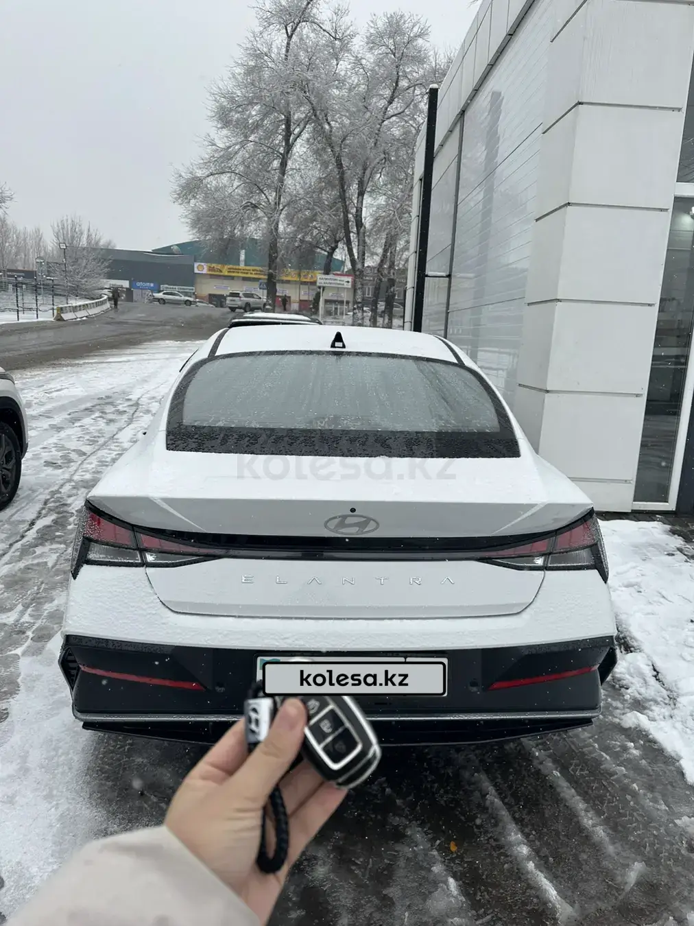 Hyundai Elantra 2025 — фото 1 из 5