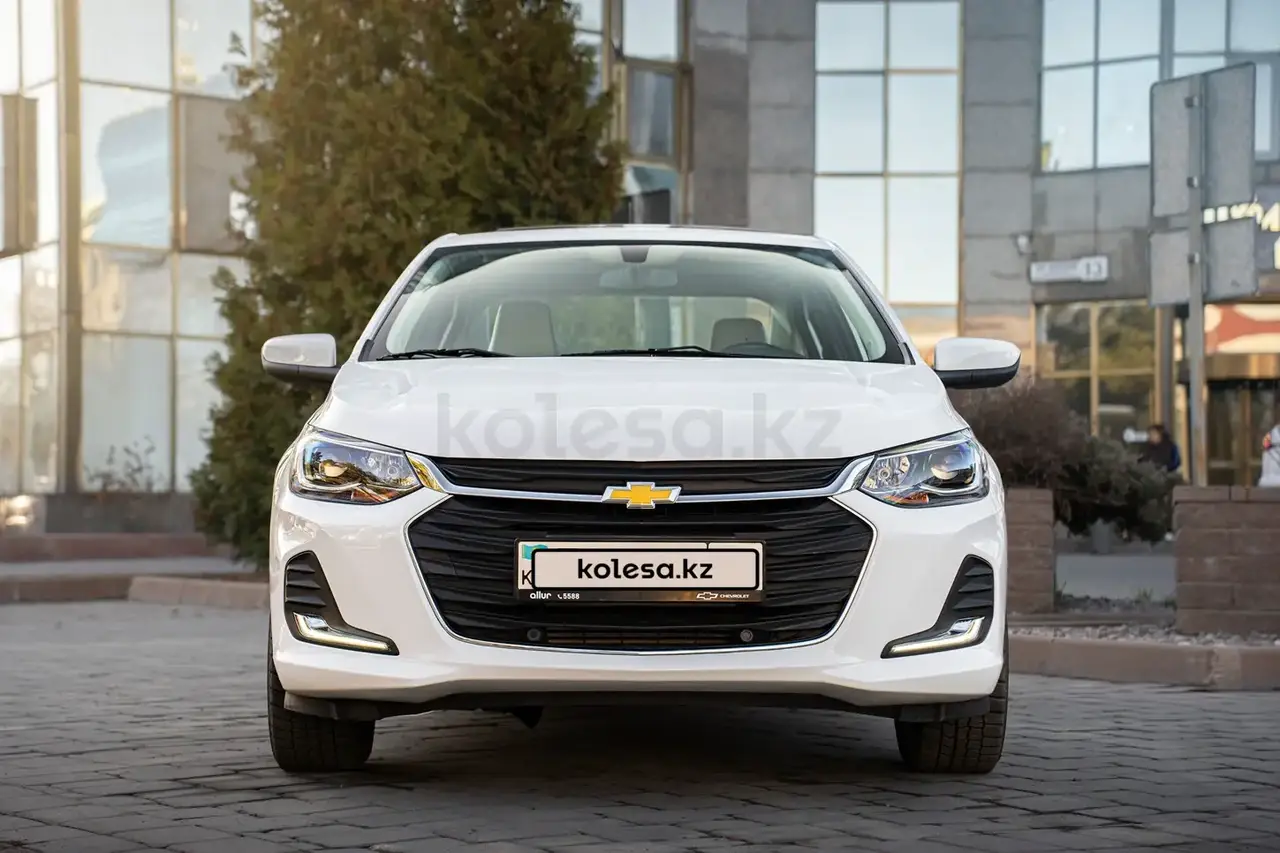 Chevrolet Onix 2026 — фото 1 из 5