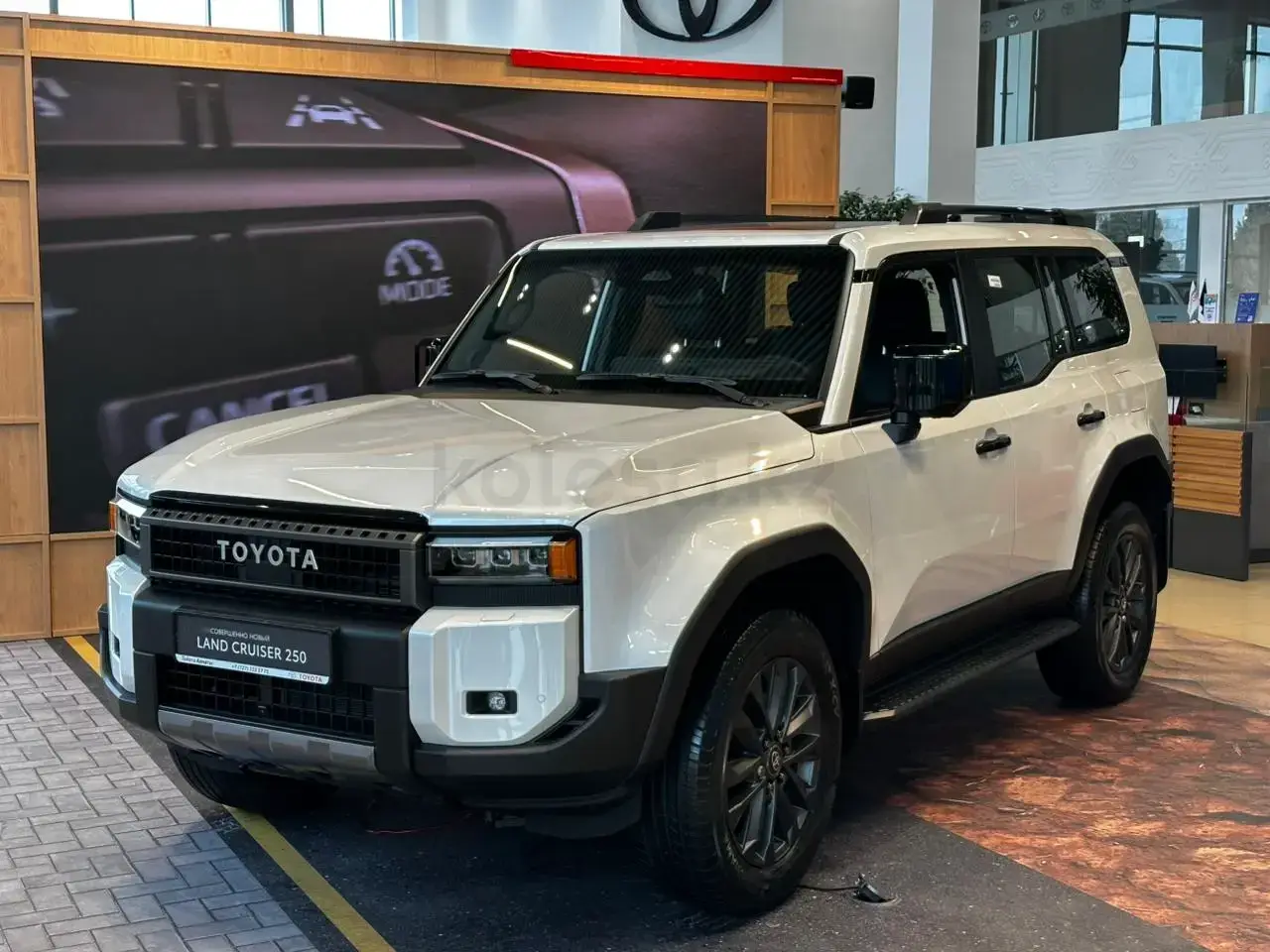Toyota Land Cruiser Prado 2025 — фото 1 из 5