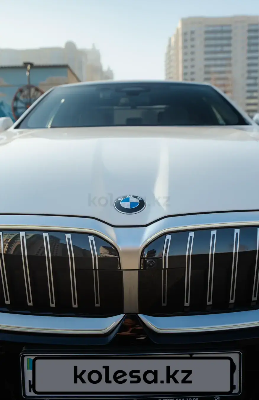 BMW 530 2025 — фото 1 из 5
