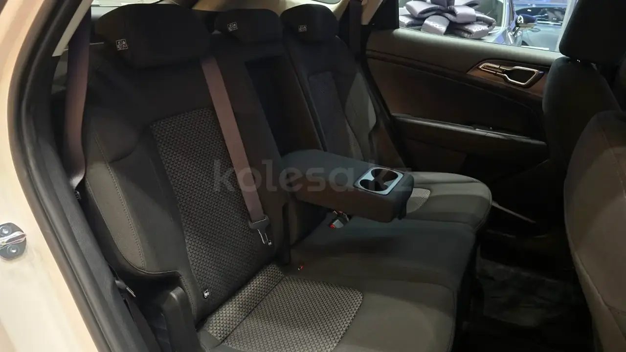 Kia Sportage 2026 — фото 1 из 5