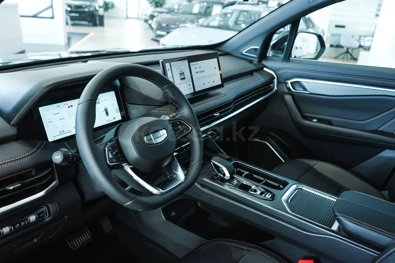 Geely Okavango 2025 — фото 1 из 5