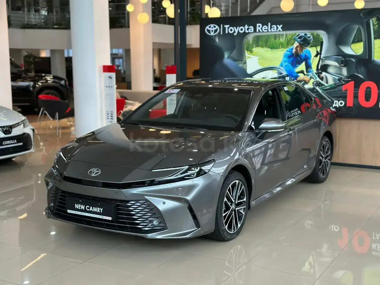 Toyota Camry 2025 — фото 1 из 5
