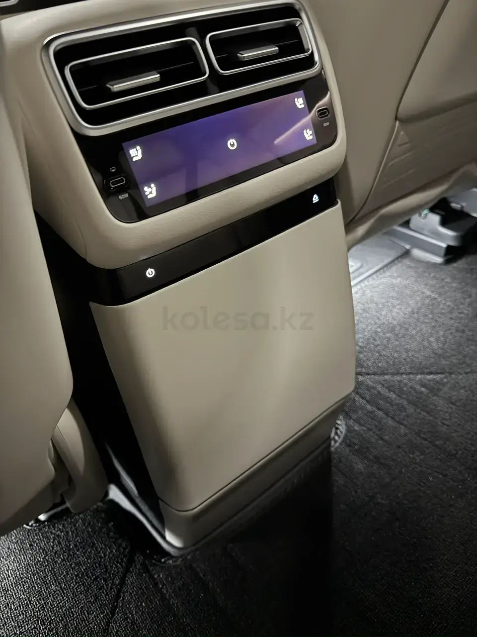 Li Auto L7 2025 — фото 1 из 5