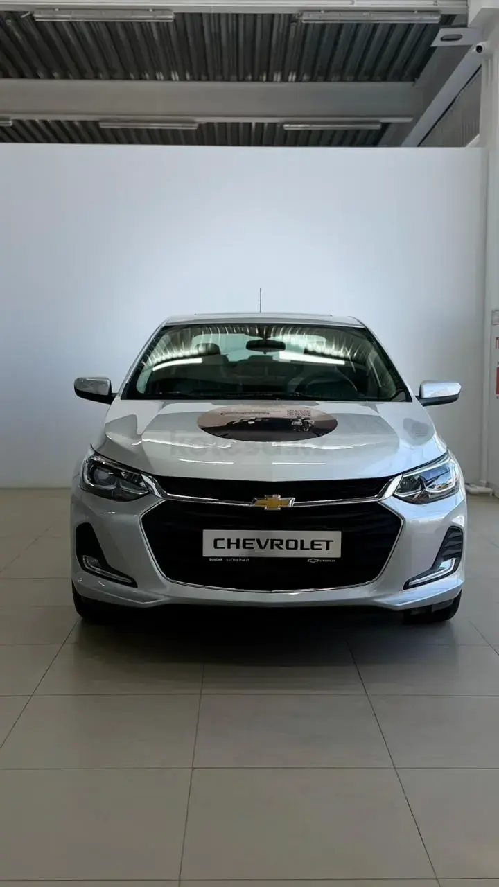 Chevrolet Onix 2025 — фото 1 из 5
