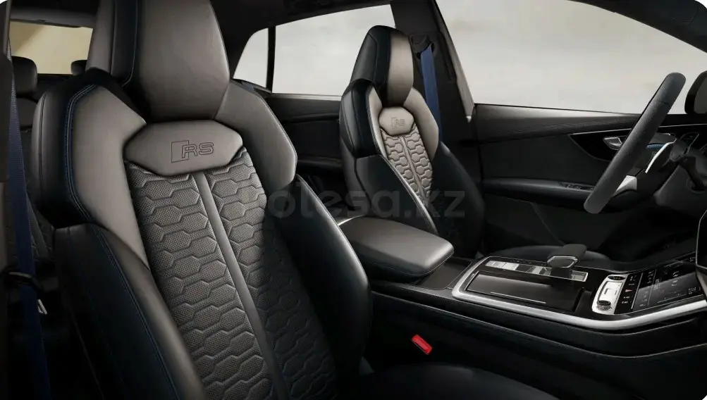 Audi RS Q8 2026 — фото 1 из 5