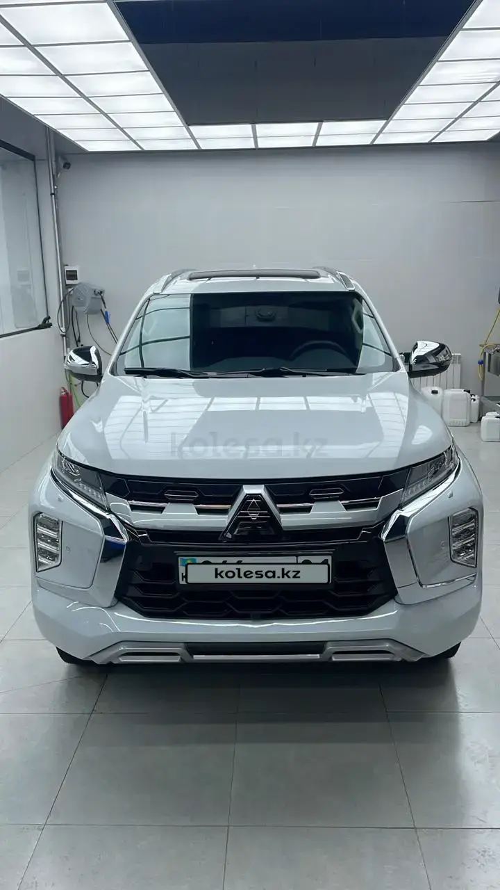 Mitsubishi Montero Sport 2025 — фото 1 из 3