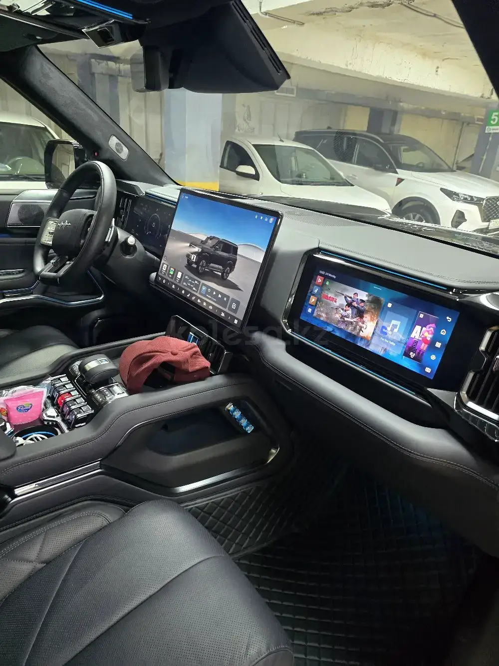 BYD FangChengBao Leopard 8 2025 — фото 1 из 5