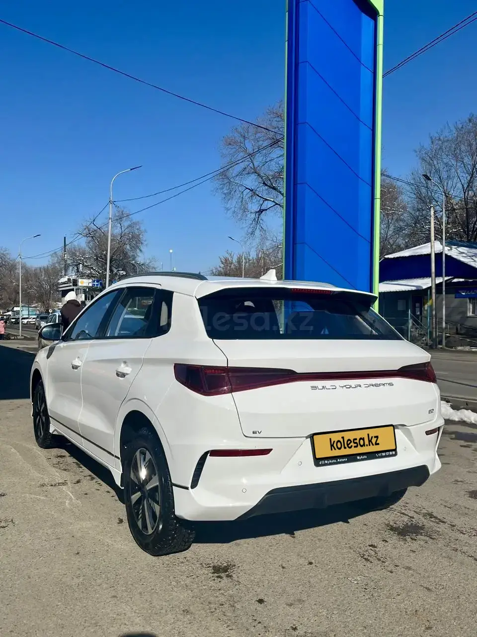 BYD E2 2025 — фото 1 из 5