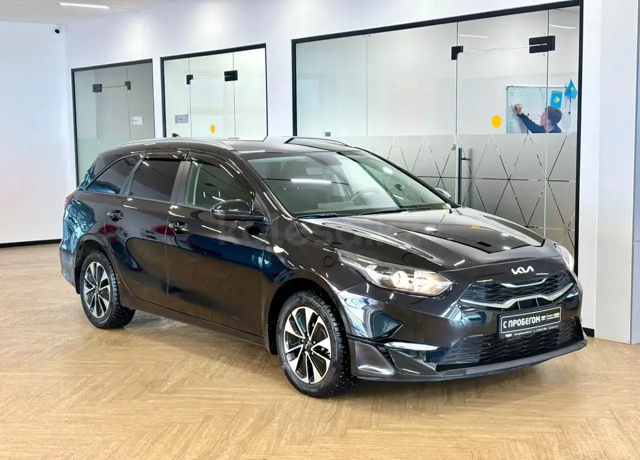 Kia Cee’d 2025 — фото 1 из 5