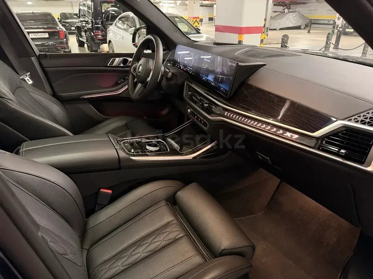 BMW X7 2025 — фото 1 из 5