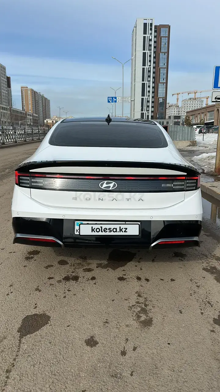 Hyundai Sonata 2025 — фото 1 из 5