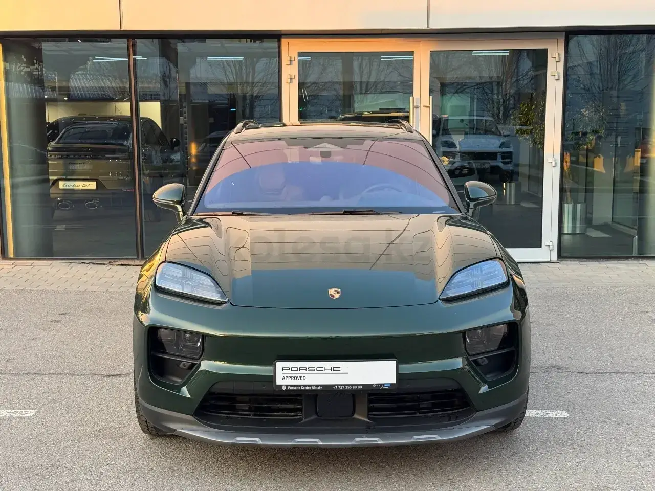 Porsche Macan 2025 — фото 1 из 5