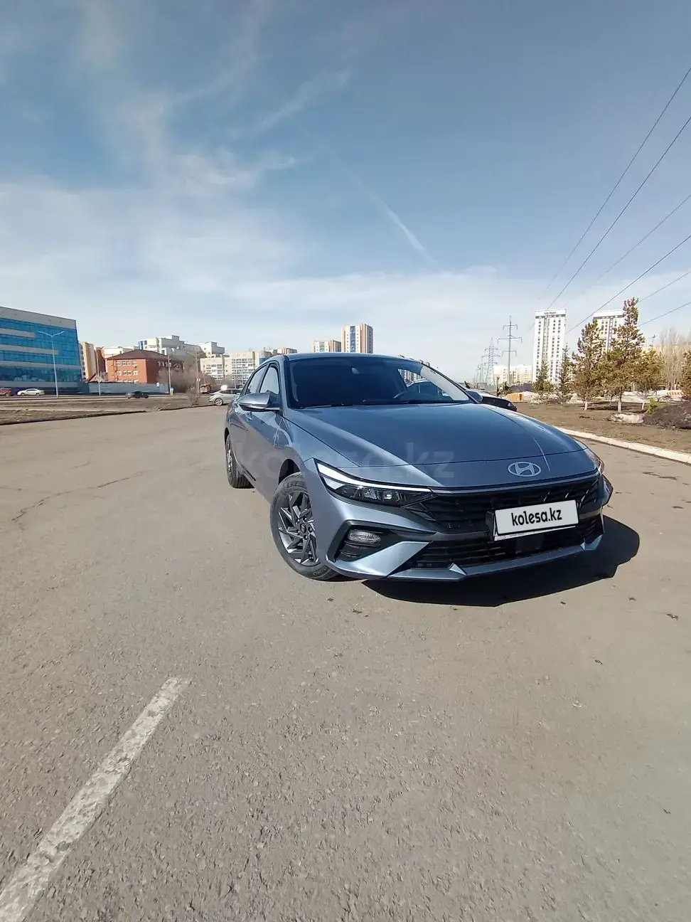 Hyundai Elantra 2025 — фото 1 из 5