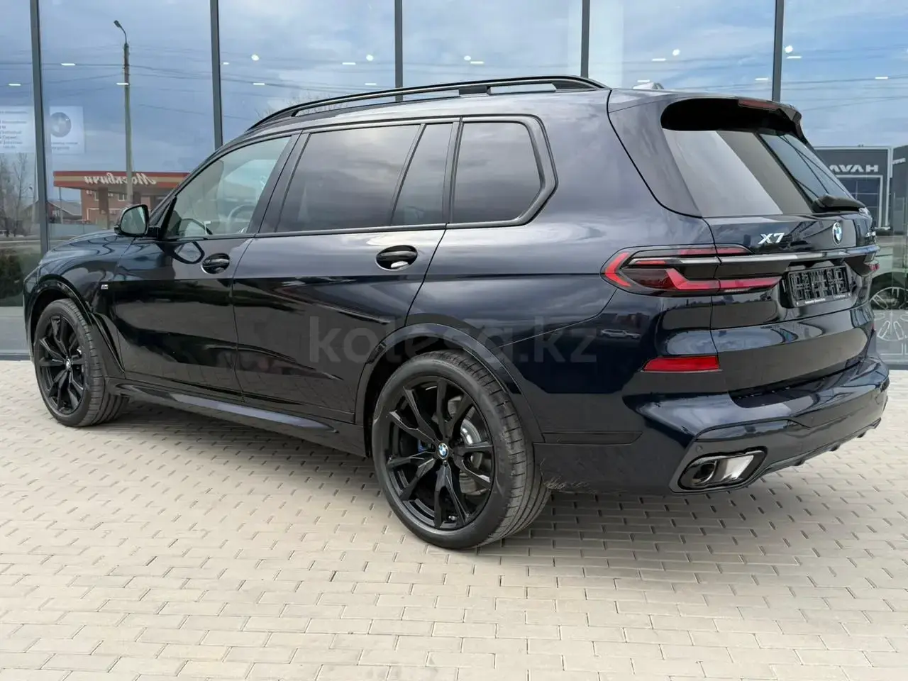 BMW X7 2025 — фото 1 из 5
