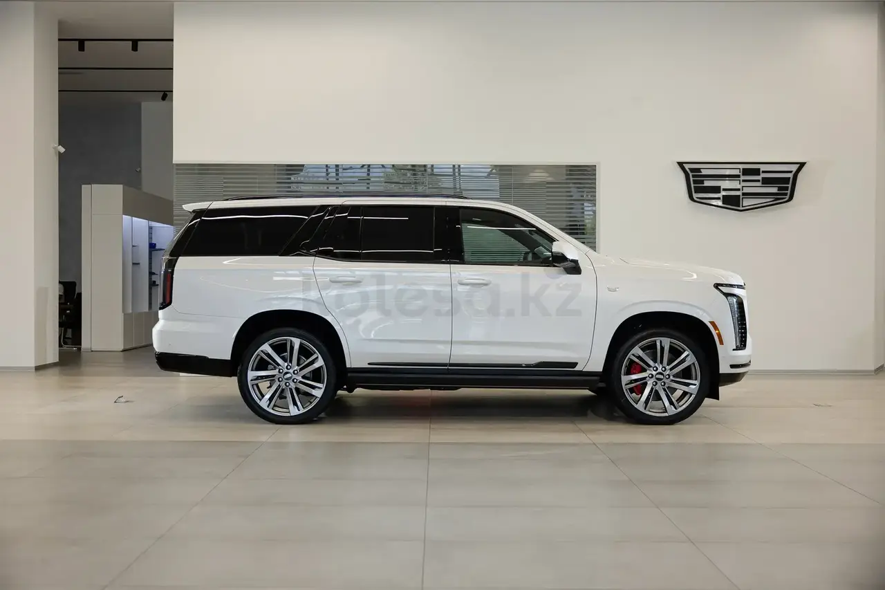 Cadillac Escalade 2025 — фото 1 из 5