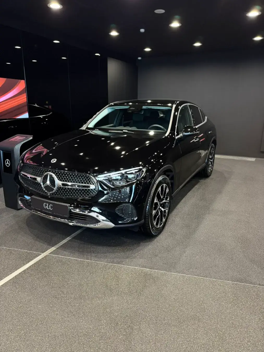 Mercedes-Benz GLC Coupe 300 2025 — фото 1 из 5