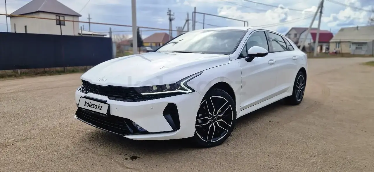 Kia K5 2025 — фото 1 из 5