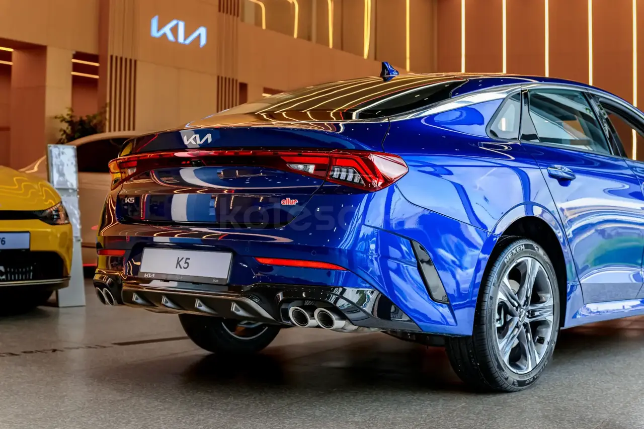 Kia K5 2026 — фото 1 из 5