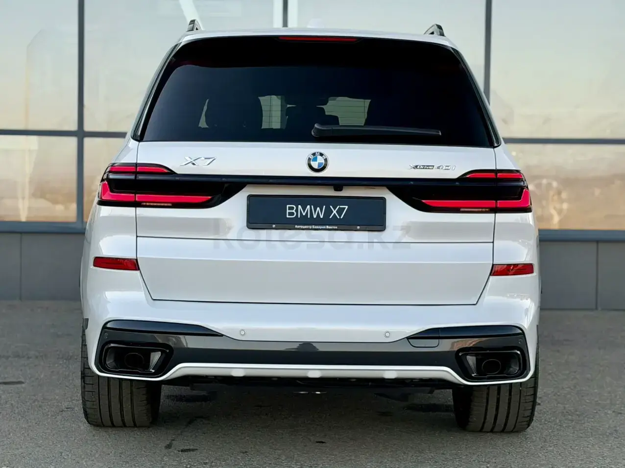 BMW X7 2025 — фото 1 из 5