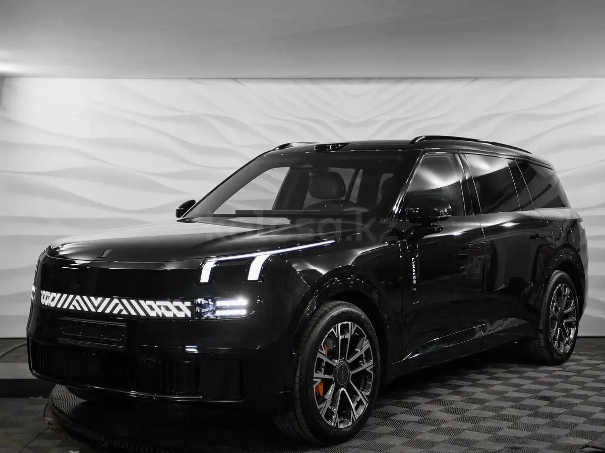 Lynk & Co 900 2025 — фото 1 из 5
