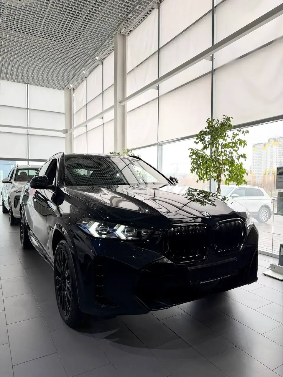 BMW X6 2025 — фото 1 из 5