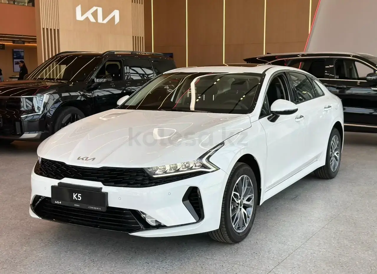 Kia K5 2026 — фото 1 из 5