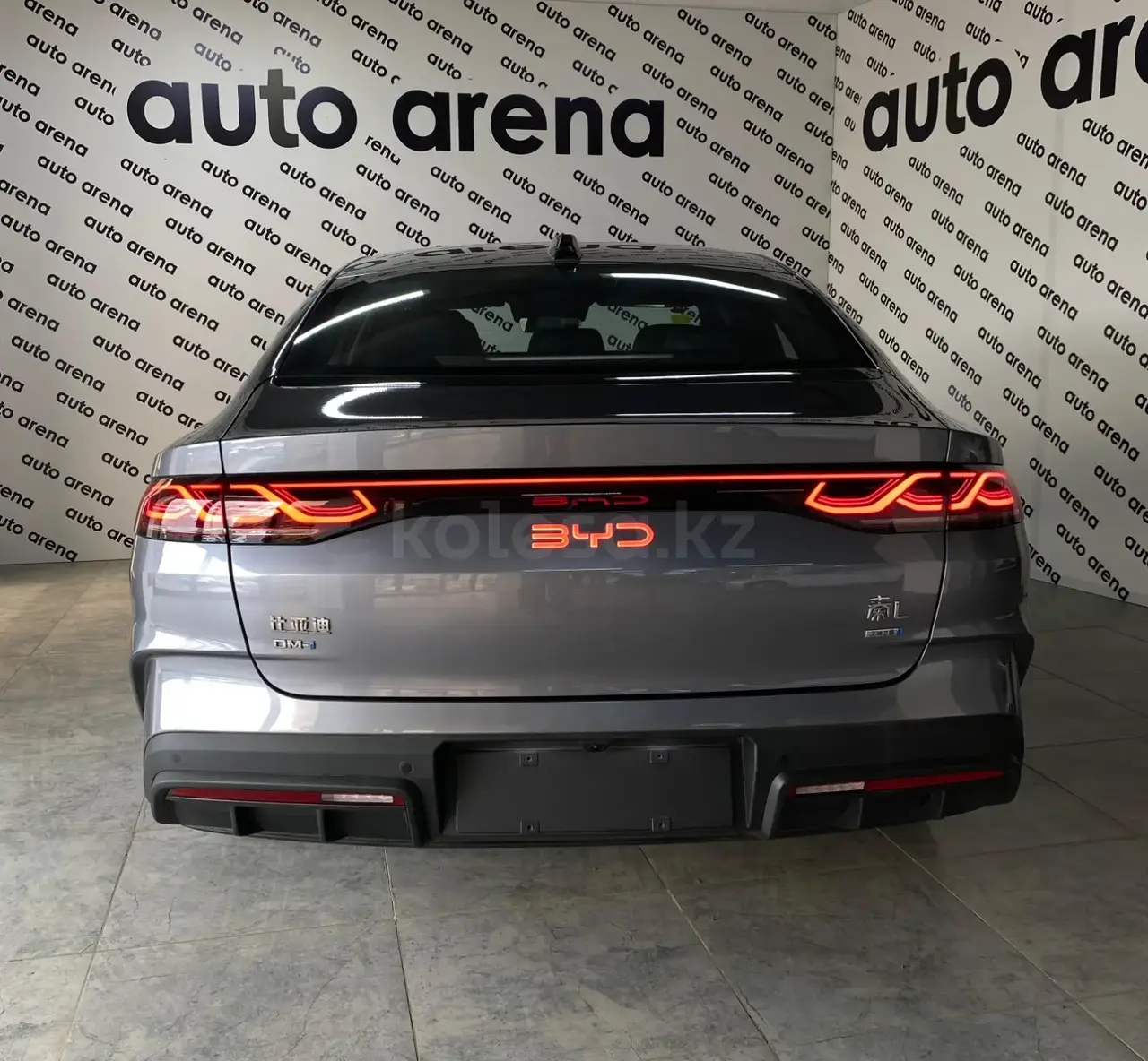 BYD Qin L DM-i 2025 — фото 1 из 5