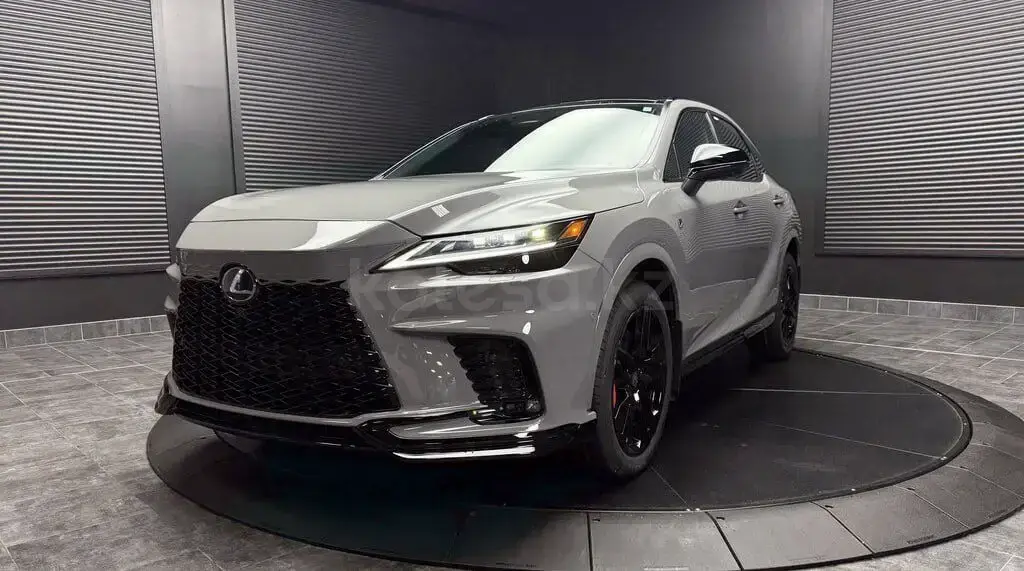 Lexus RX 500h 2026 — фото 1 из 5